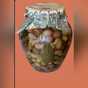 VINTAGE AIELLO MEDITERRANEAN OLIVES WITH PEPPERS & GARLIC KITCHEN DECOR
